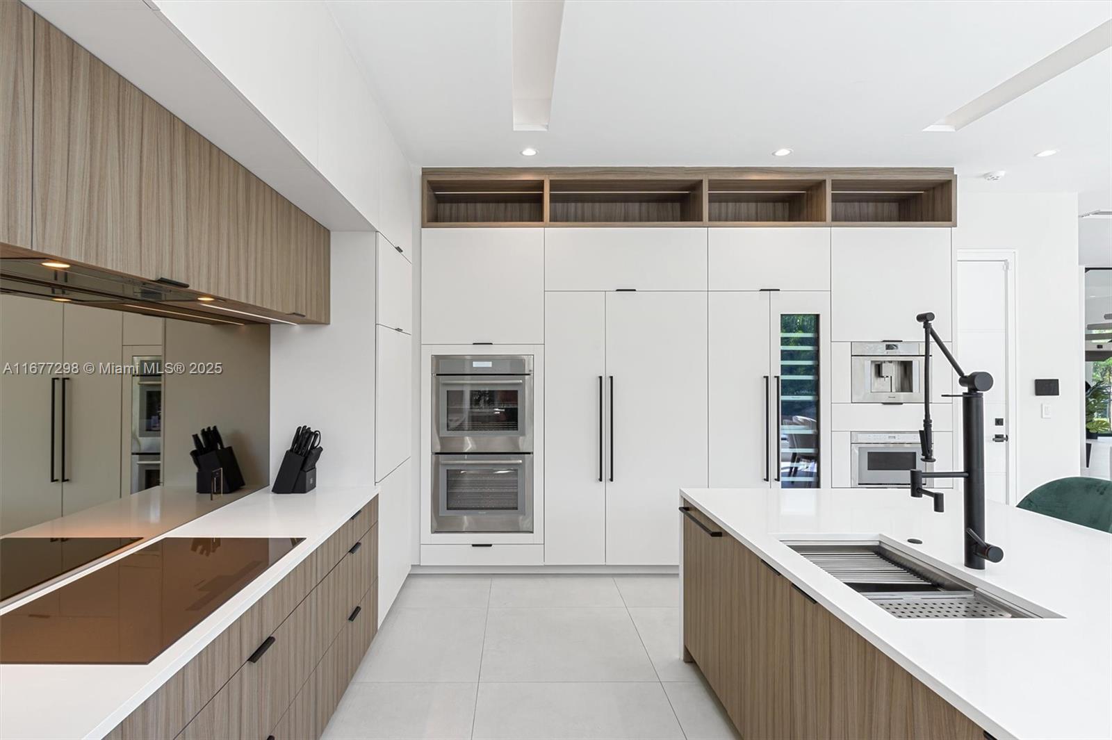 RIO VISTA ISLES - Residential Lease