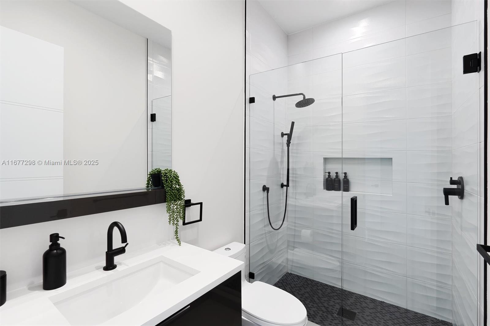 RIO VISTA ISLES - Residential Lease