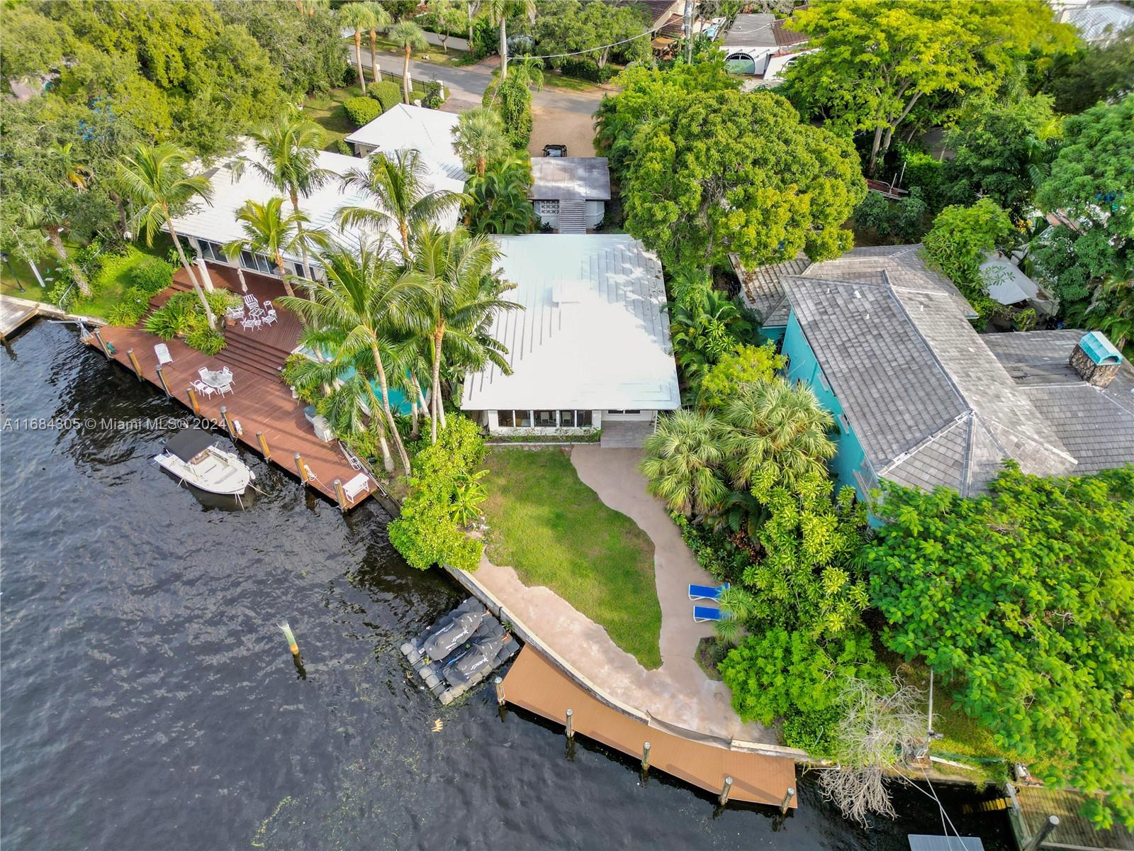 711 Coconut Dr, Fort Lauderdale, Broward County, Florida - 2 Bedrooms  
2 Bathrooms - 