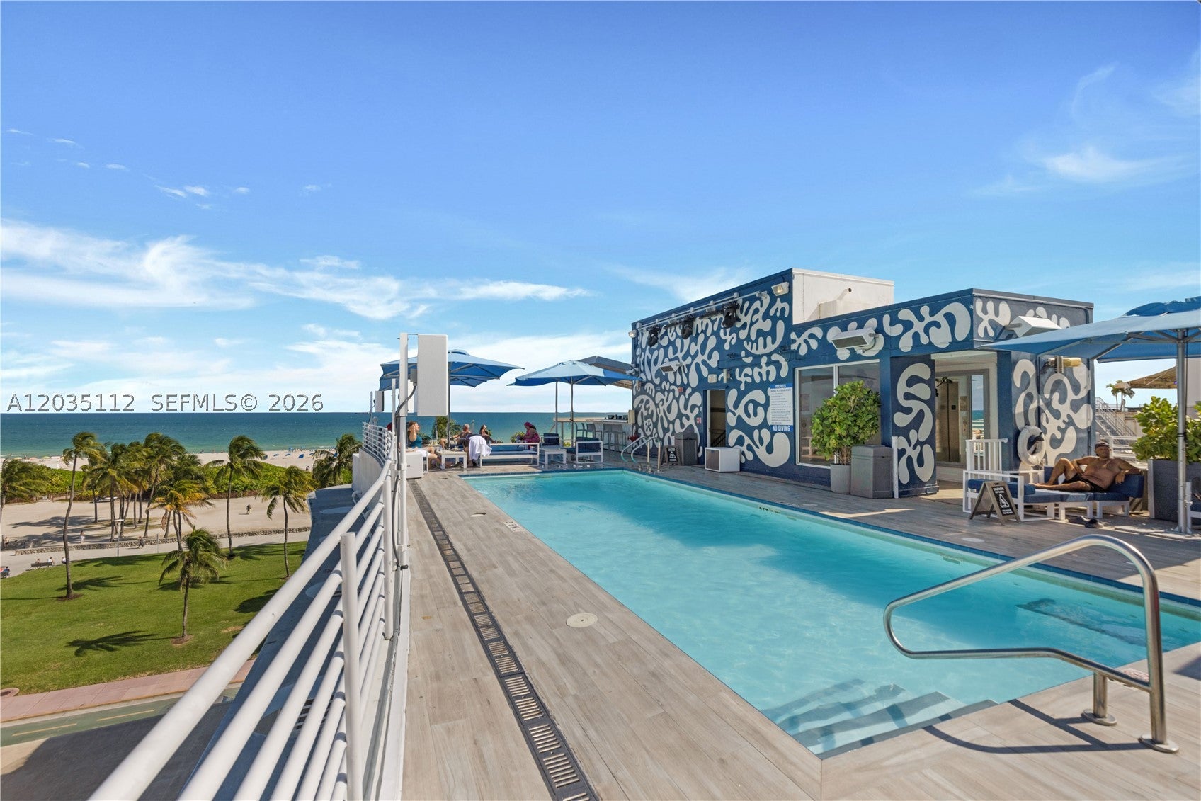 1024 Ocean Dr A402