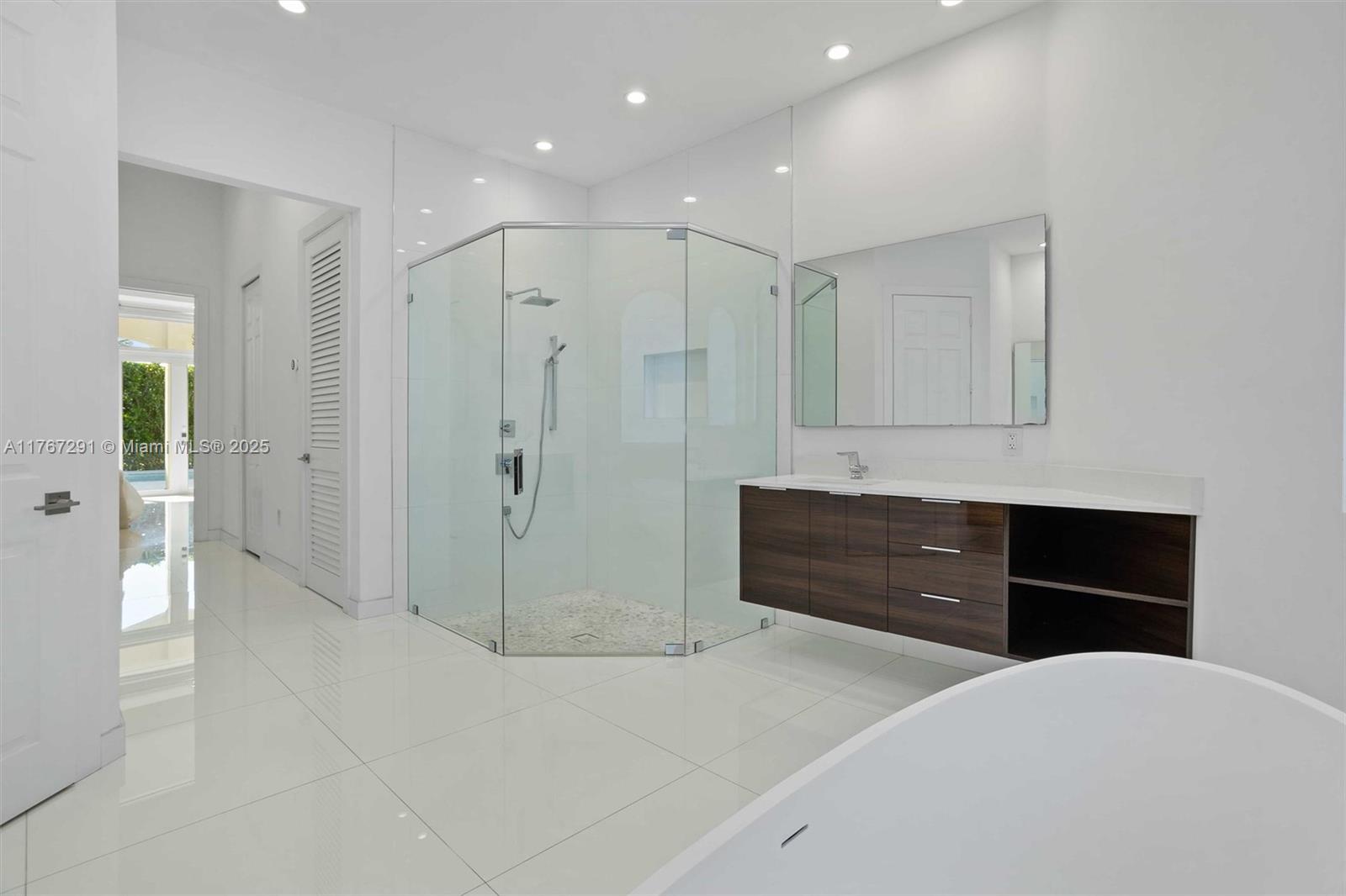 CLOISTERS AT THE FALLS - Residential