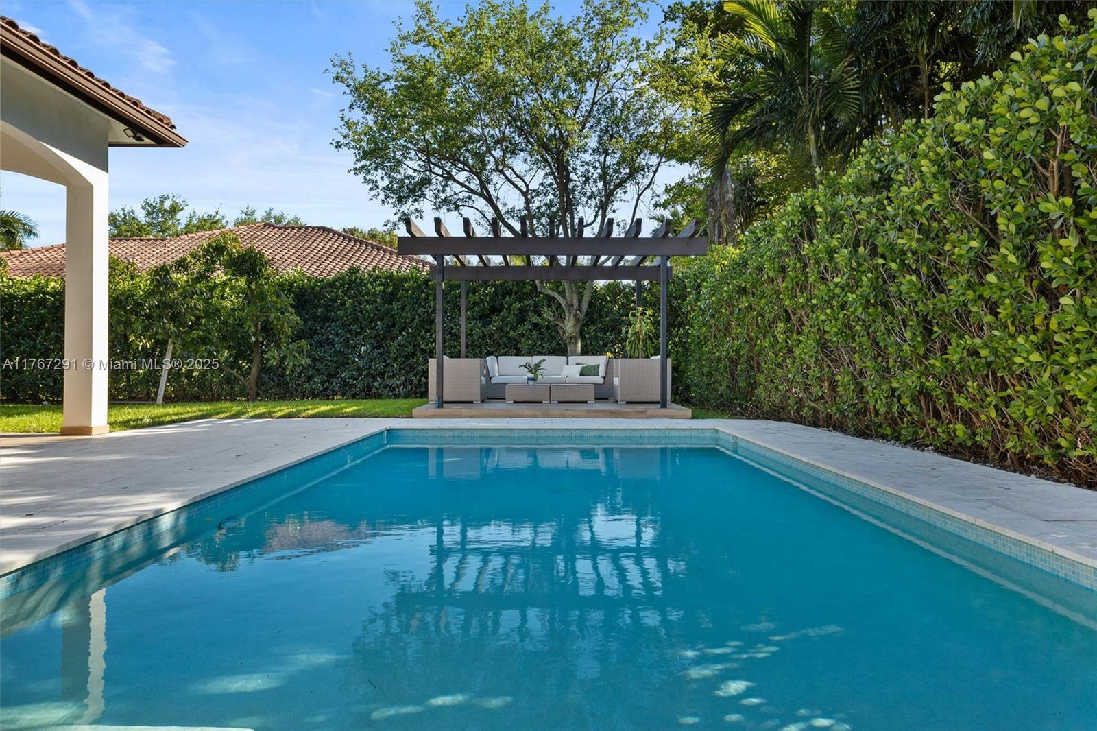 CLOISTERS AT THE FALLS - Residential