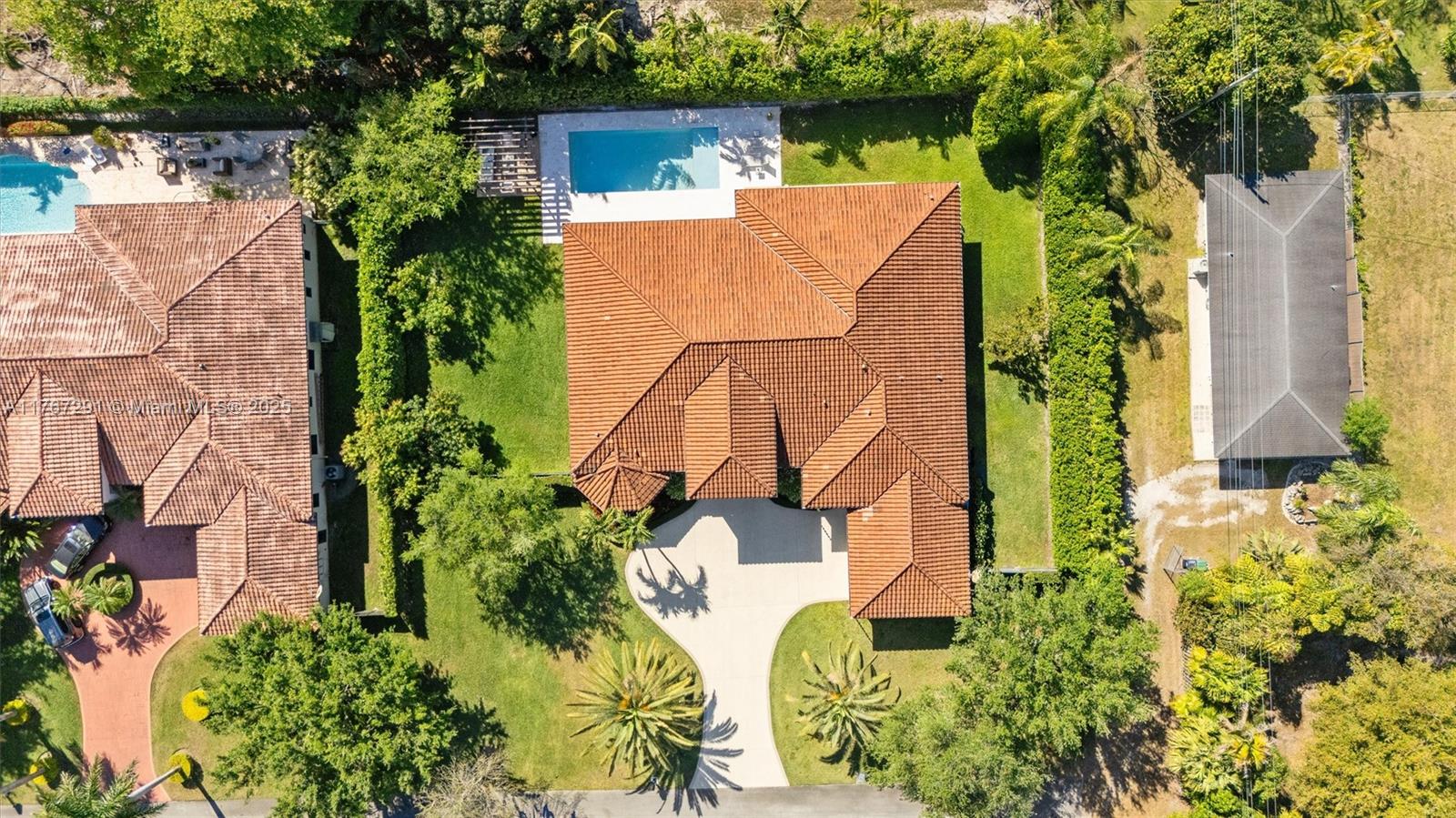 CLOISTERS AT THE FALLS - Residential