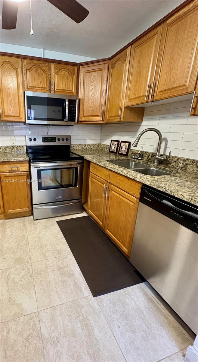 KINGS POINT SAXONY CONDOS - Residential Lease