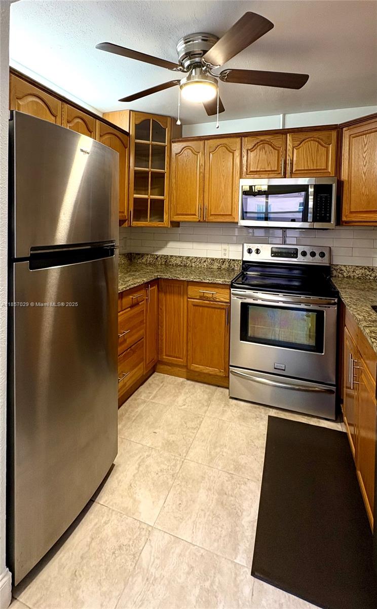 KINGS POINT SAXONY CONDOS - Residential Lease