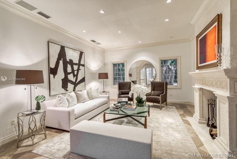 STONEGATE - Residential