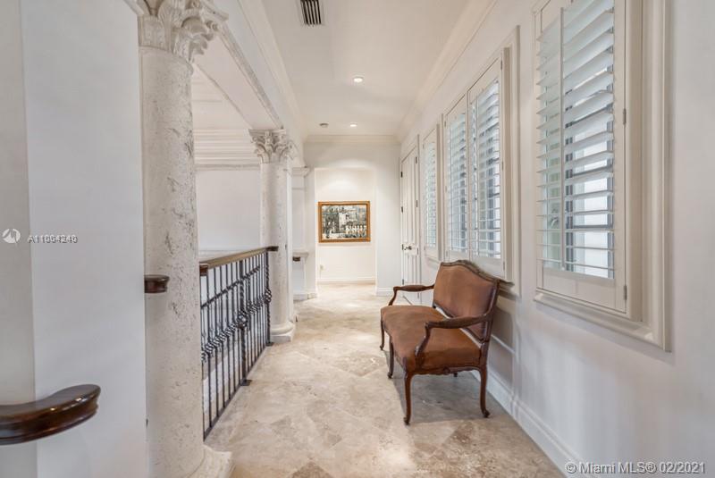 STONEGATE - Residential