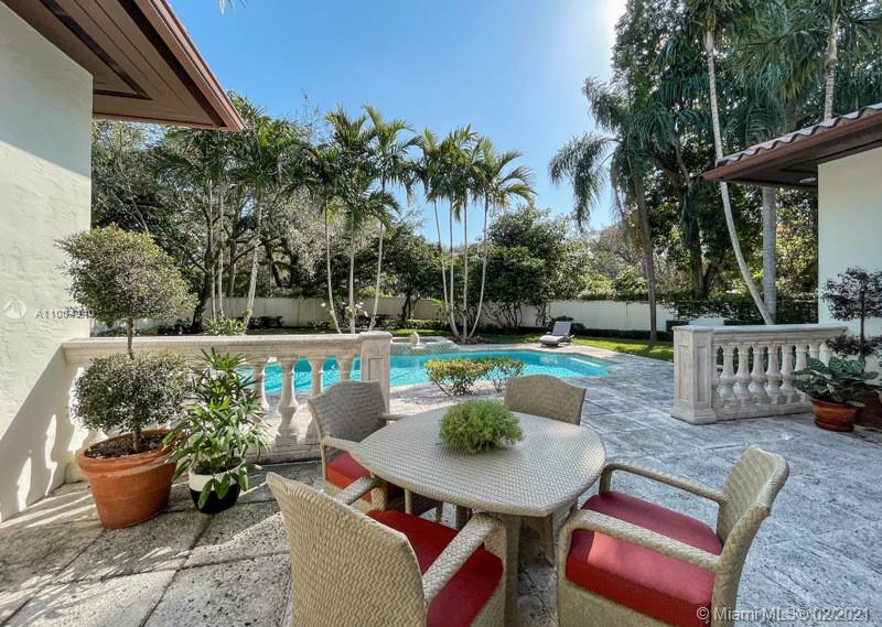 STONEGATE - Residential