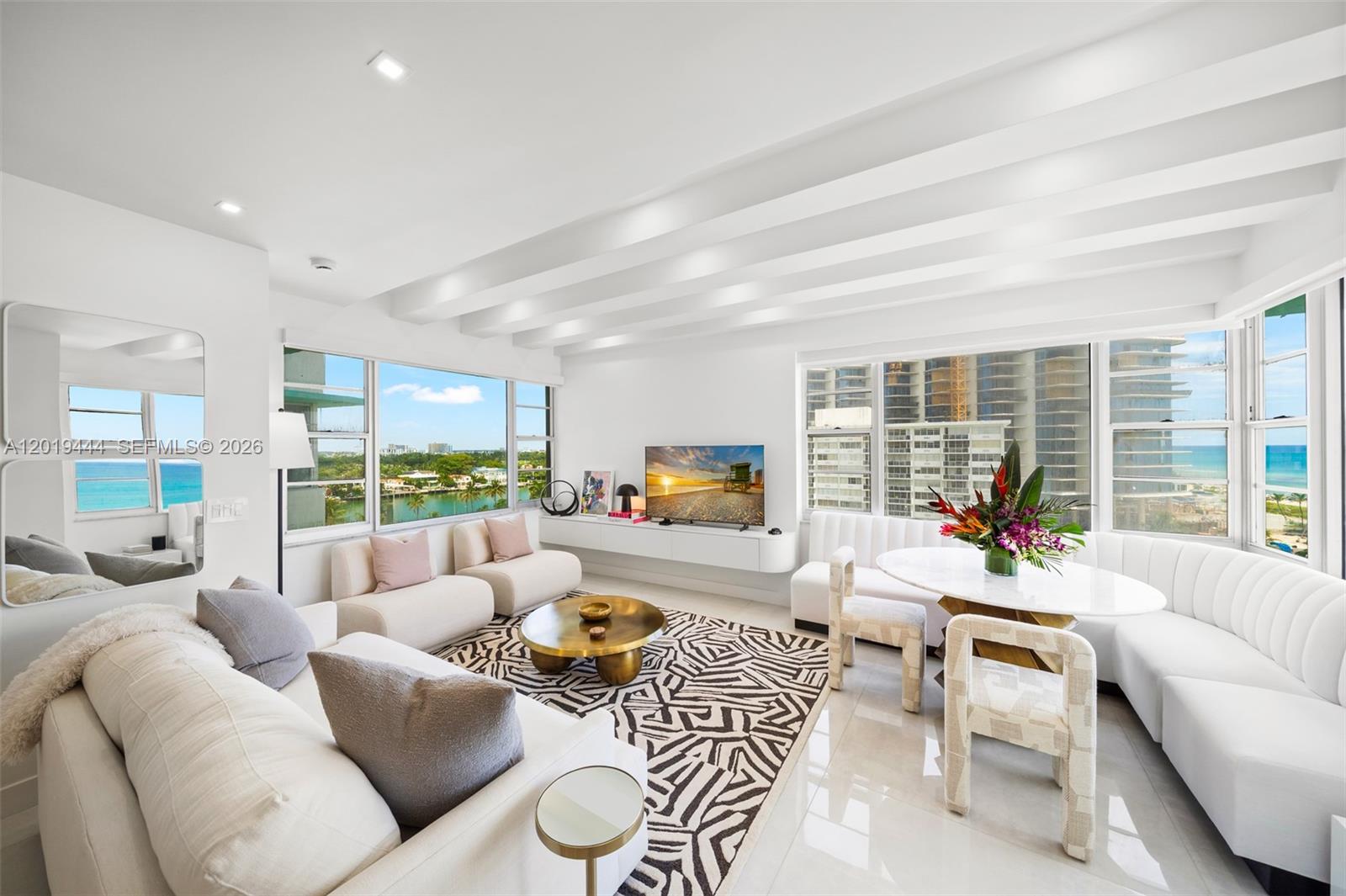IMPERIAL HOUSE CONDO - Residential