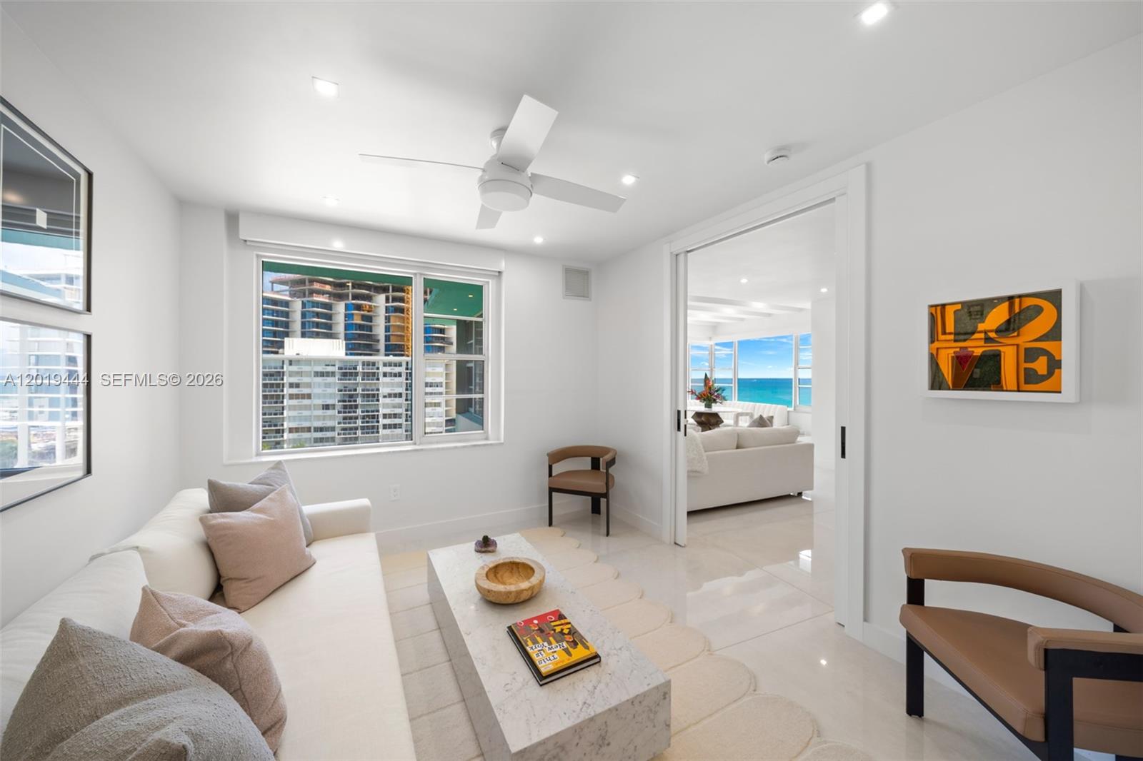 IMPERIAL HOUSE CONDO - Residential