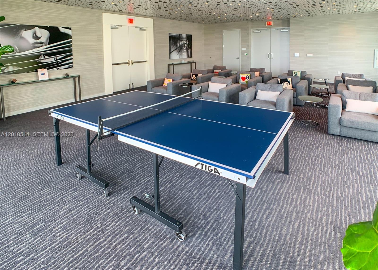 ICON BAY CONDO - Residential