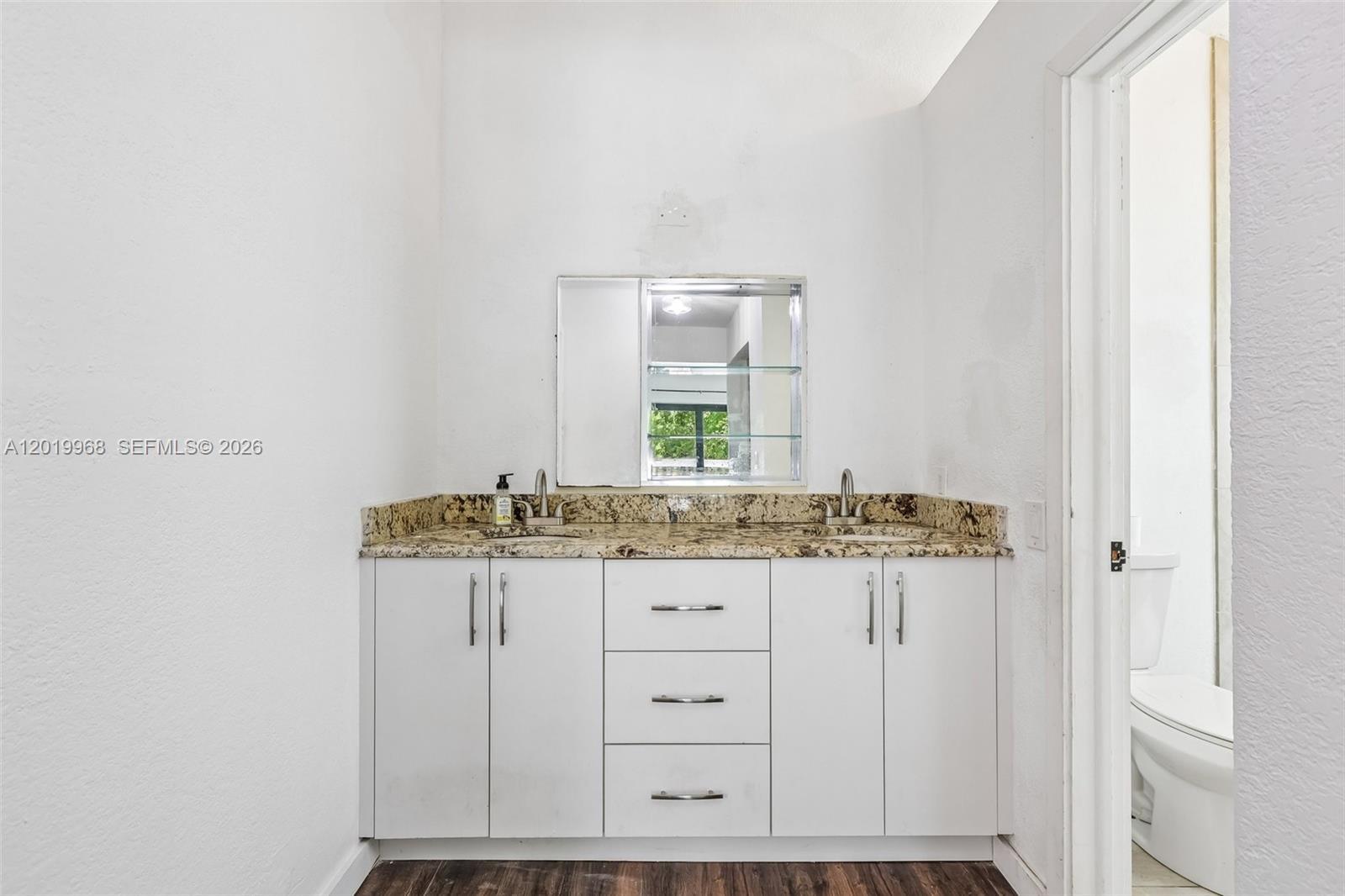 ROCK ISLAND LAND CORP - Residential