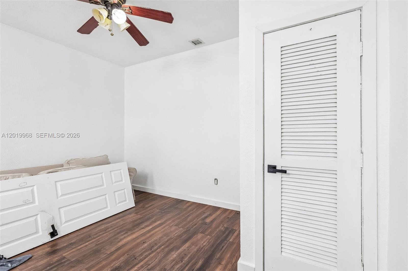 ROCK ISLAND LAND CORP - Residential