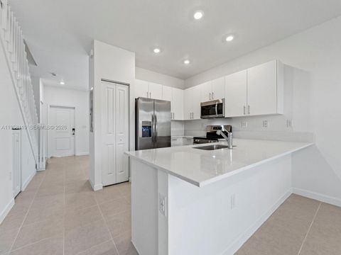 Photo of 1517 SE 27th Rd, Homestead, FL 33035 (MLS # A11958119)