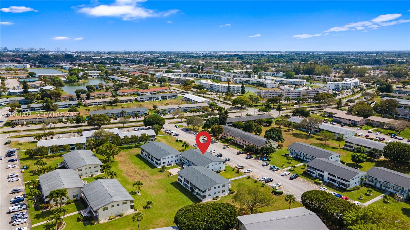 CAMDEN CONDOS - Residential