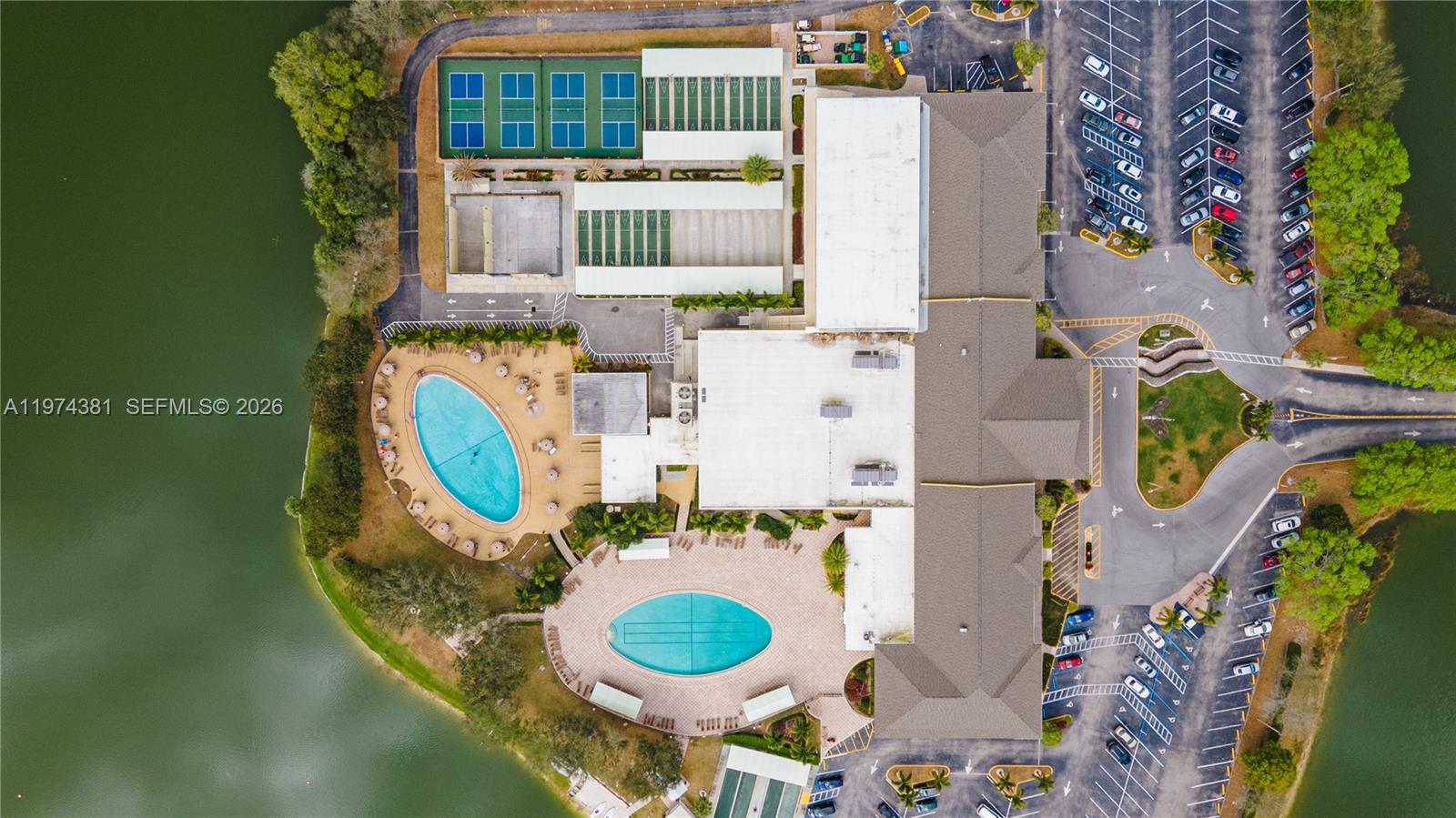 CAMDEN CONDOS - Residential