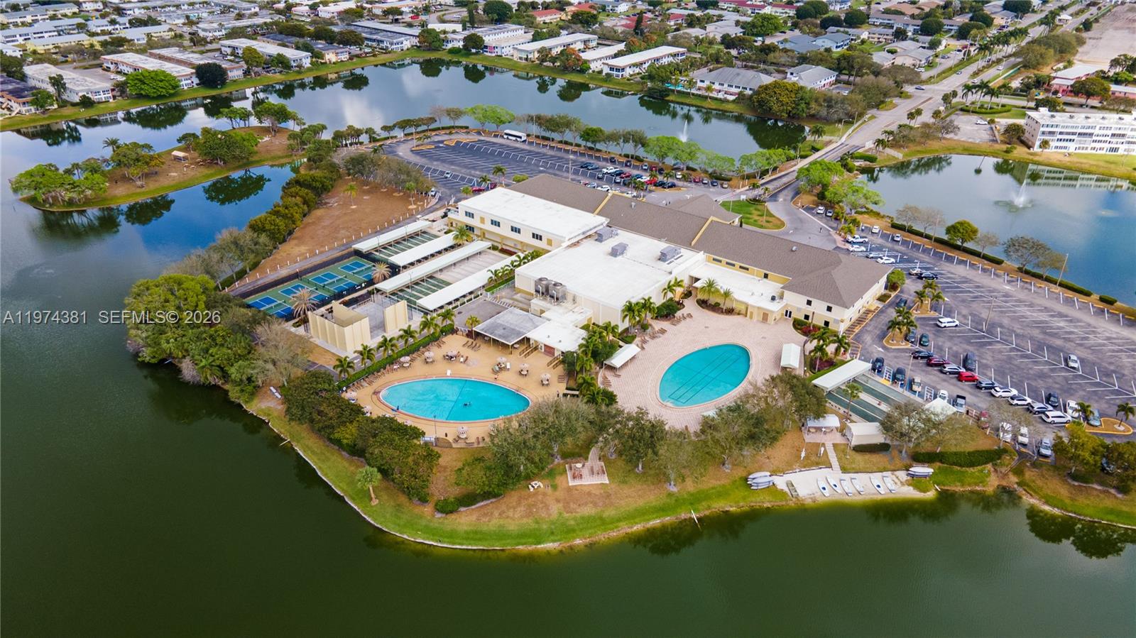 CAMDEN CONDOS - Residential