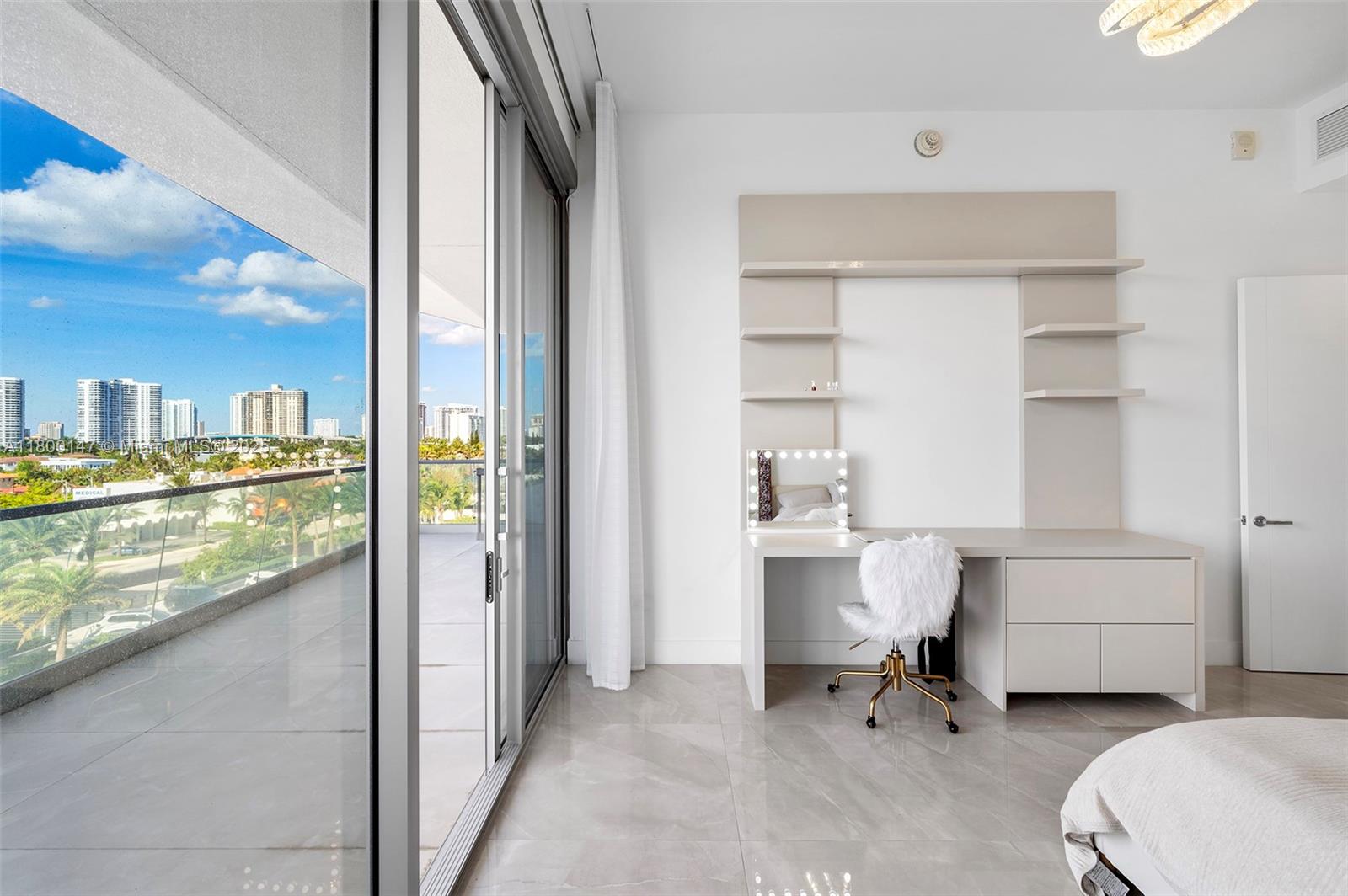 NORTH BISCAYNE BEACH AMEN - Residential