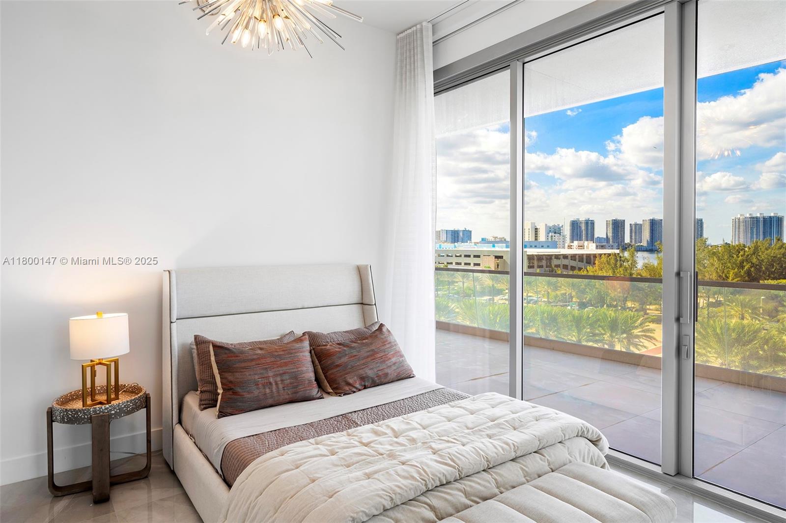 NORTH BISCAYNE BEACH AMEN - Residential