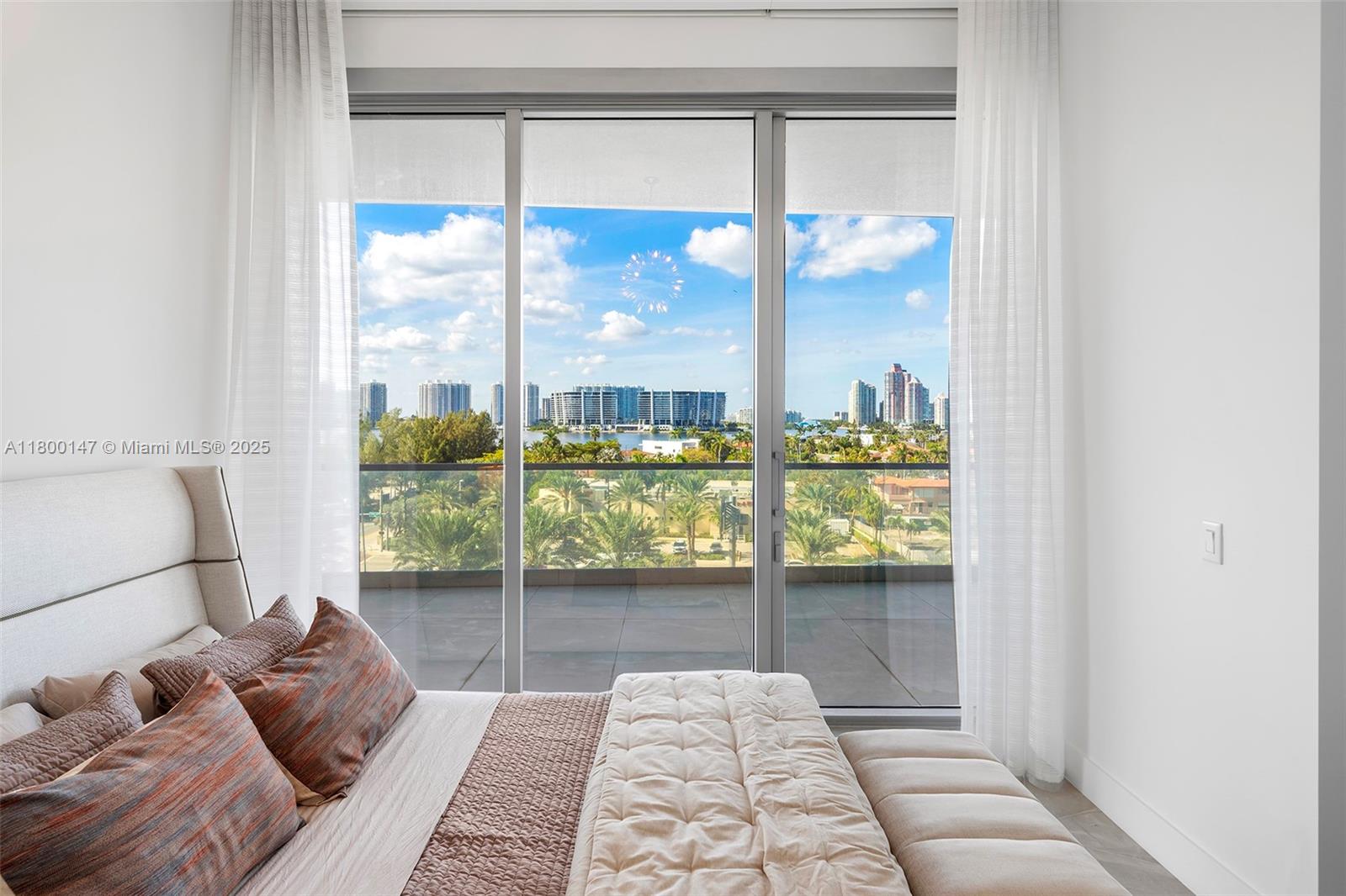 NORTH BISCAYNE BEACH AMEN - Residential