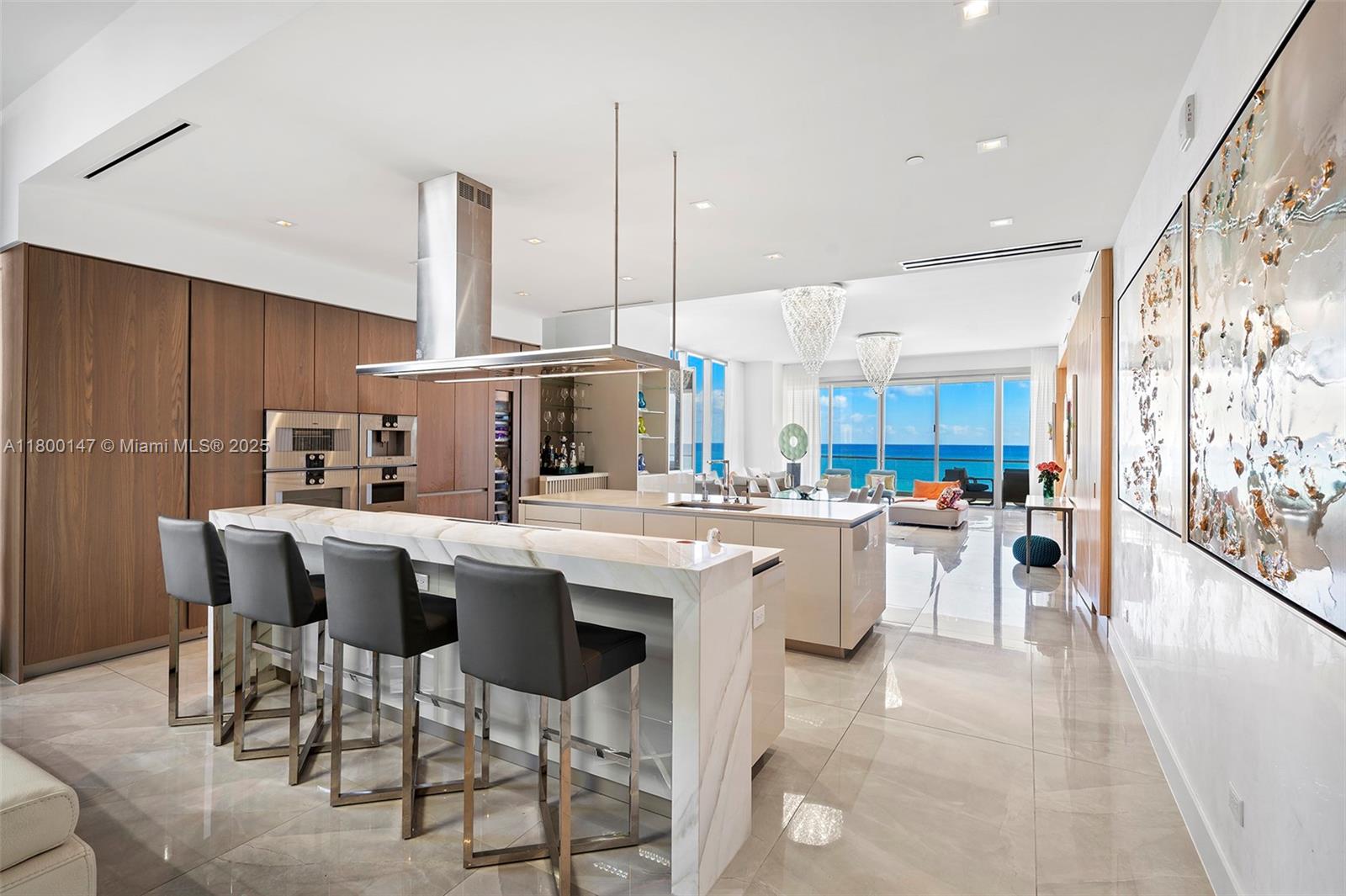 NORTH BISCAYNE BEACH AMEN - Residential