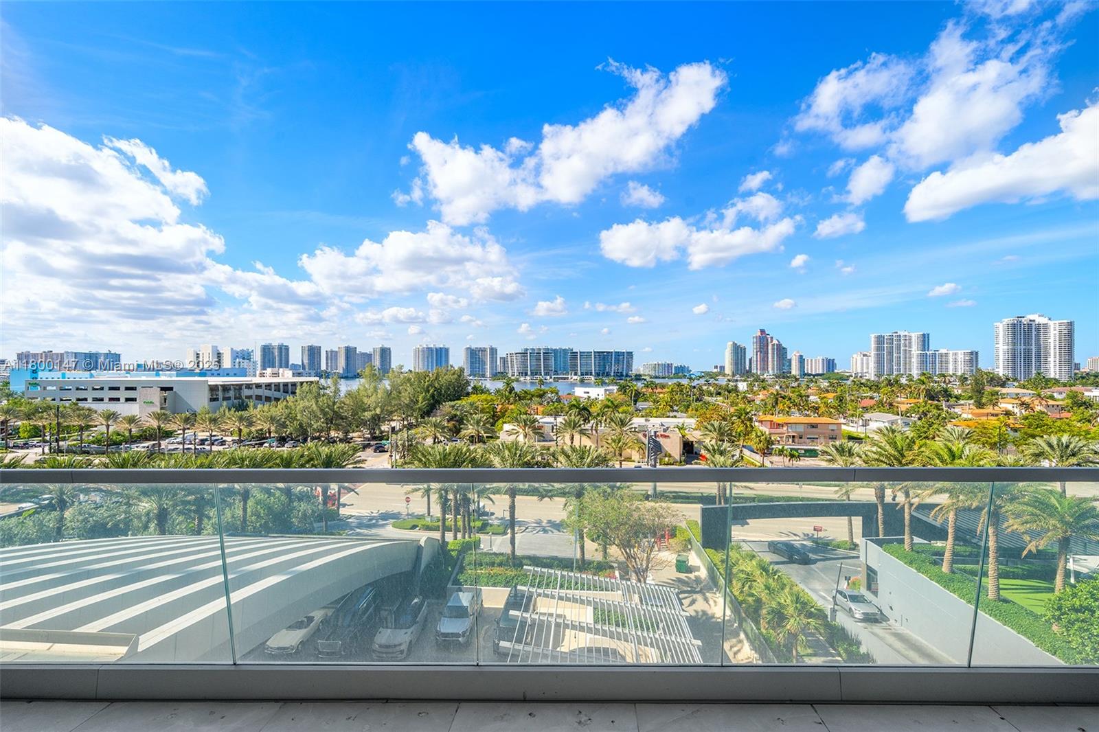 NORTH BISCAYNE BEACH AMEN - Residential