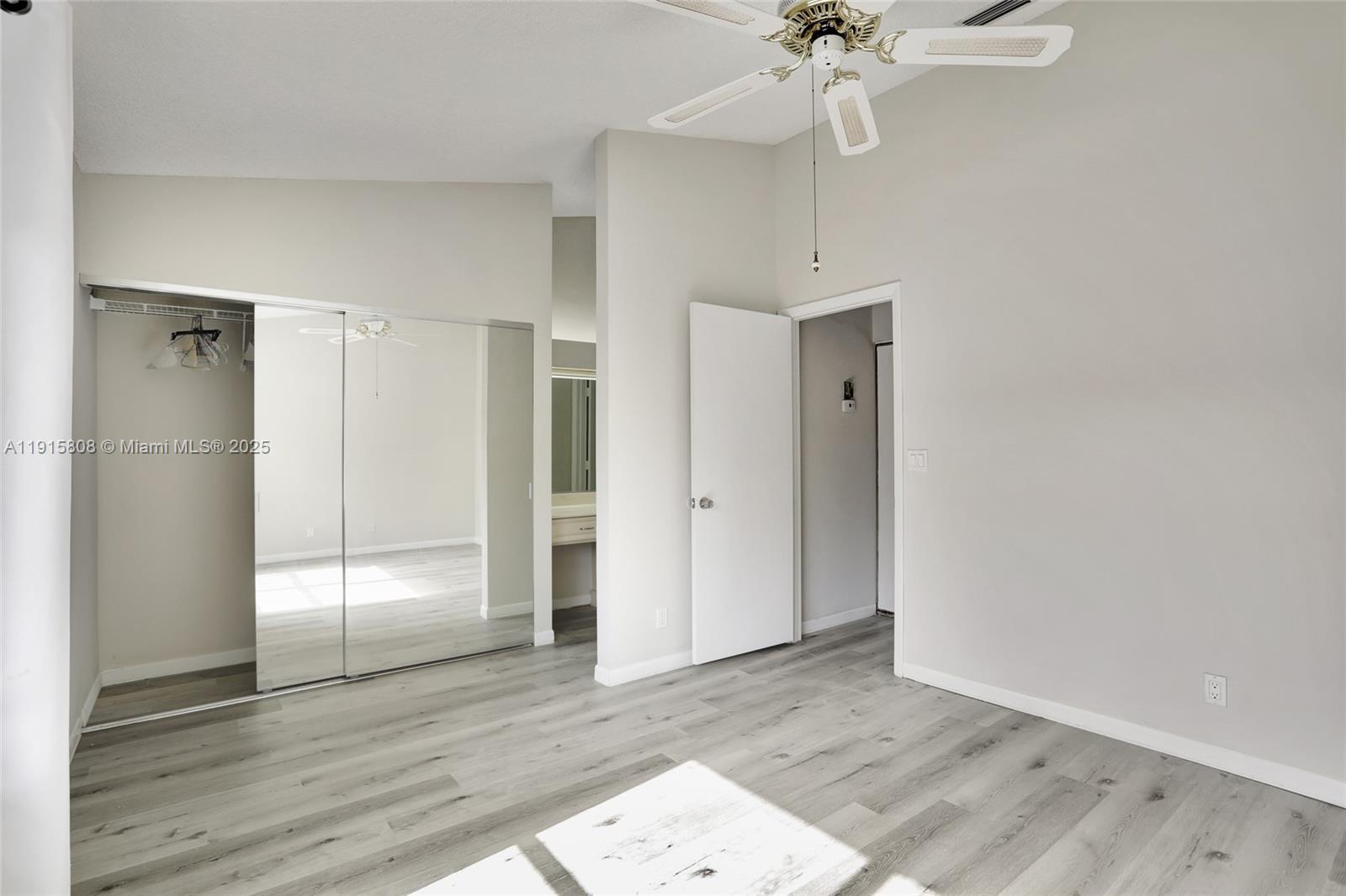 BAYWOOD VILLAGE III-A CON - Residential Lease