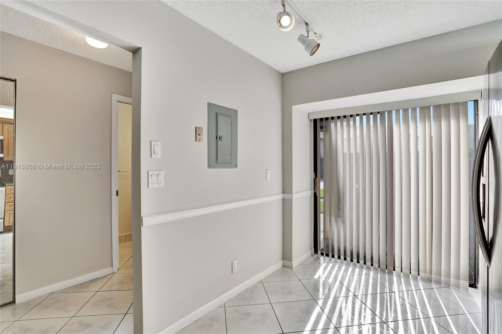 BAYWOOD VILLAGE III-A CON - Residential Lease