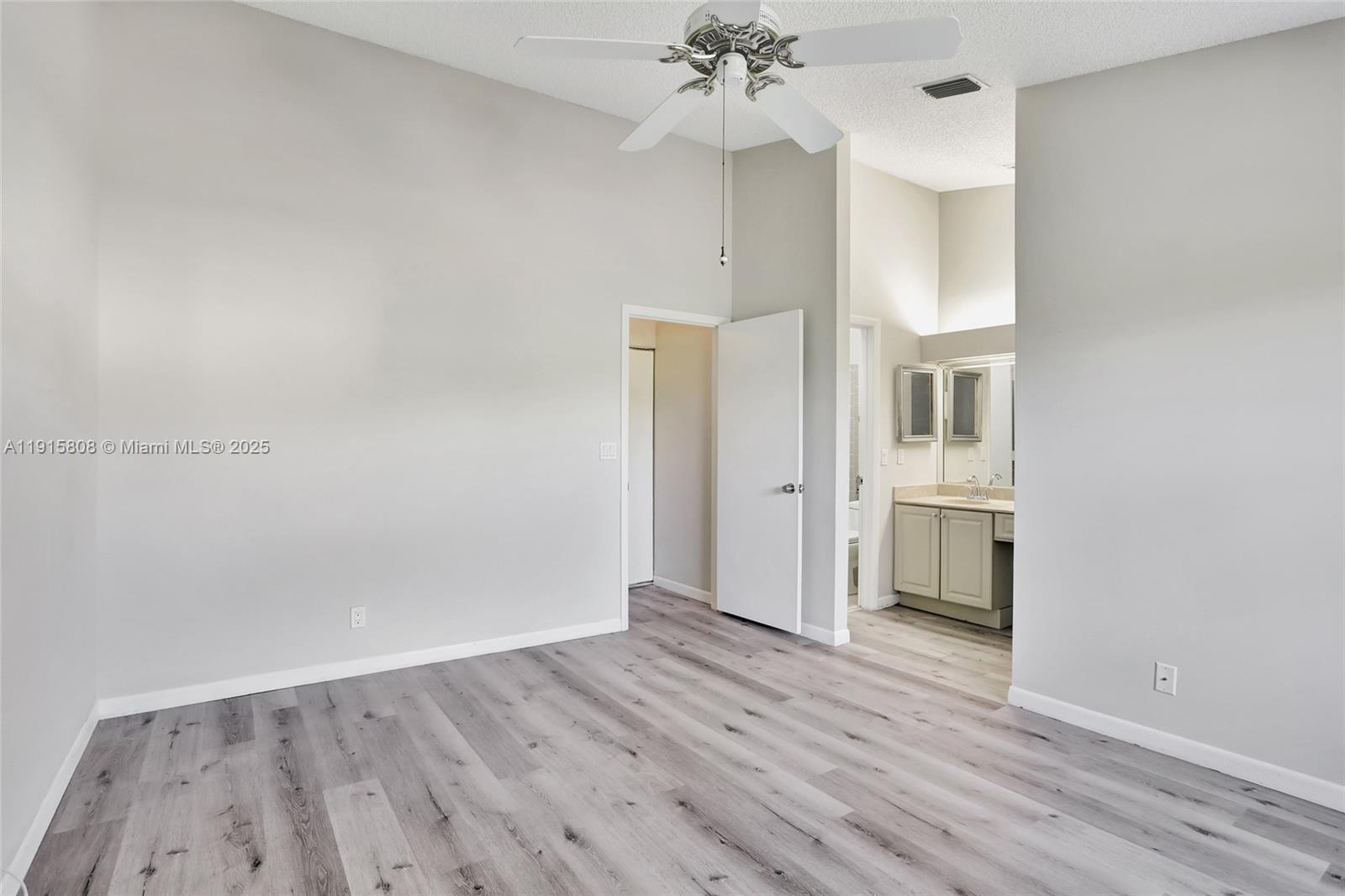 BAYWOOD VILLAGE III-A CON - Residential Lease