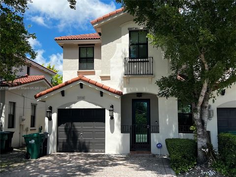 3730 SW 69th Ave 3730 Miami FL 33155