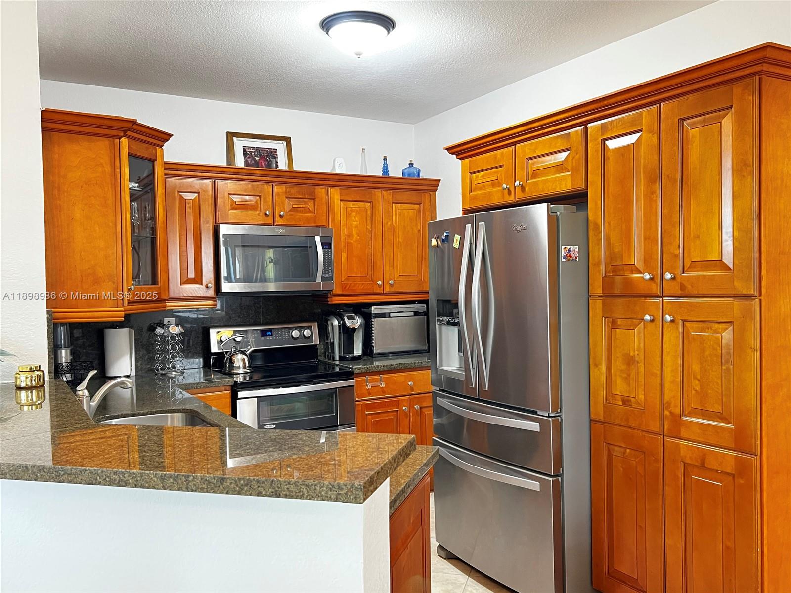 BIRD VILLAS CONDO - Residential