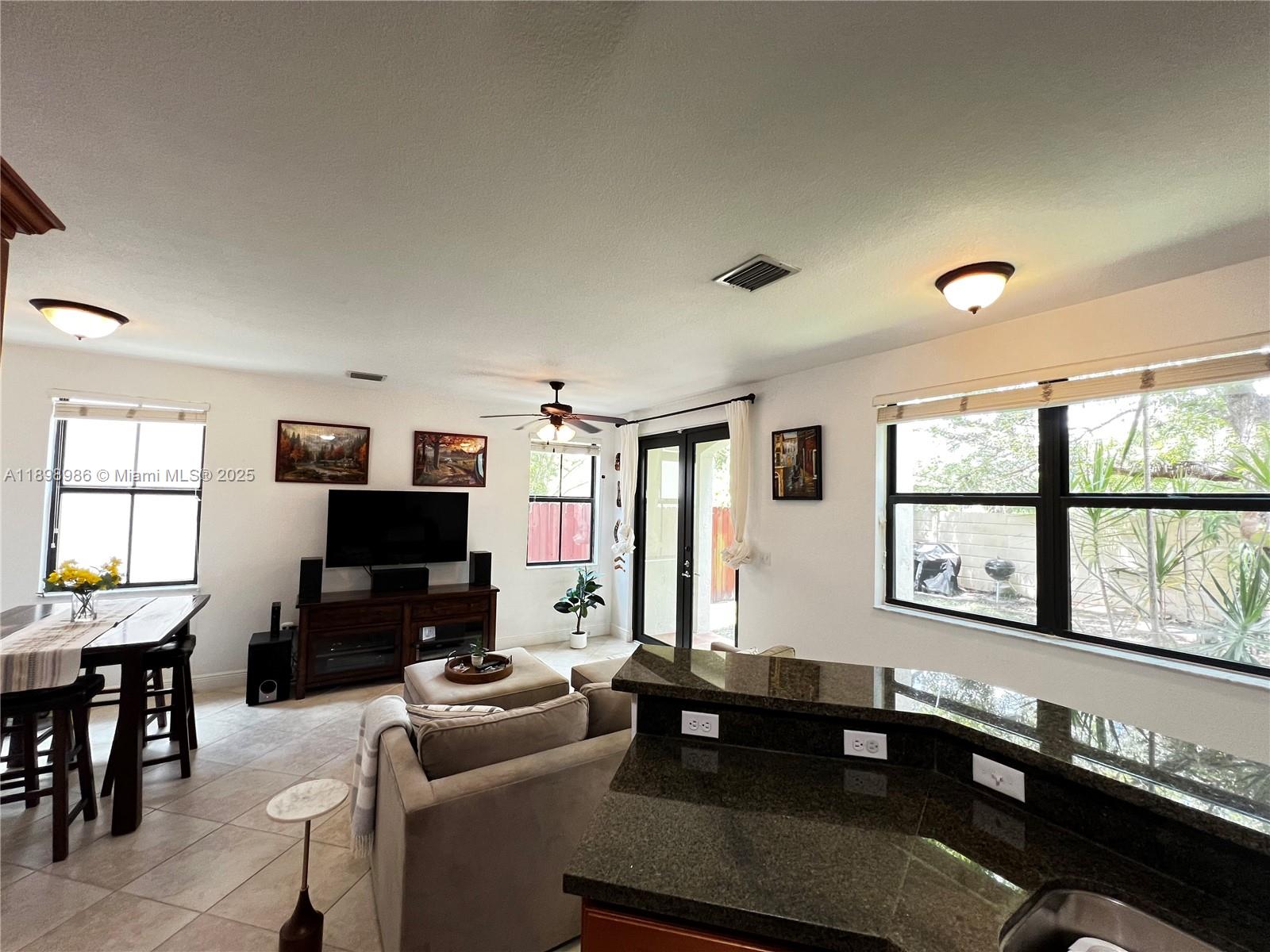 BIRD VILLAS CONDO - Residential