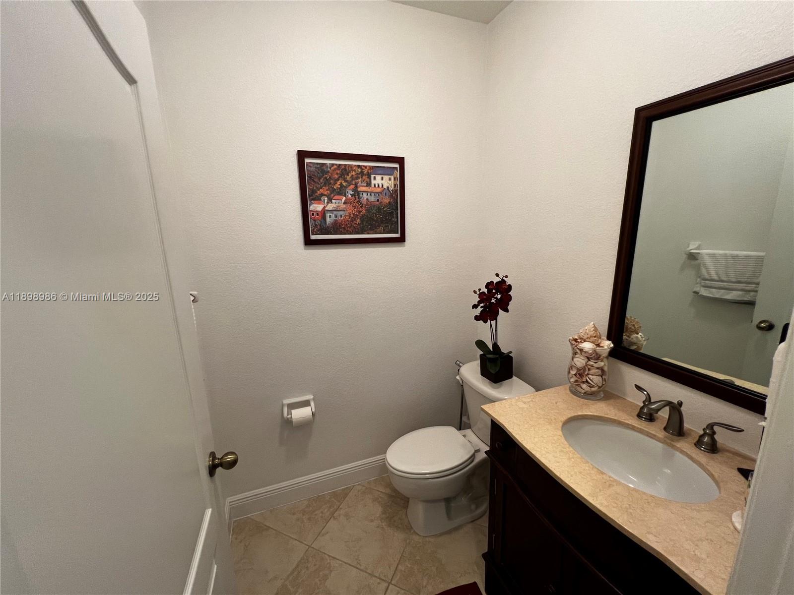 BIRD VILLAS CONDO - Residential