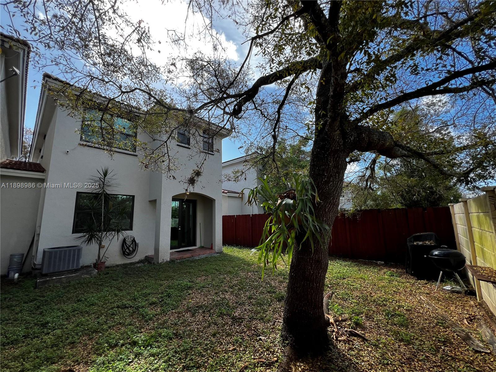 BIRD VILLAS CONDO - Residential