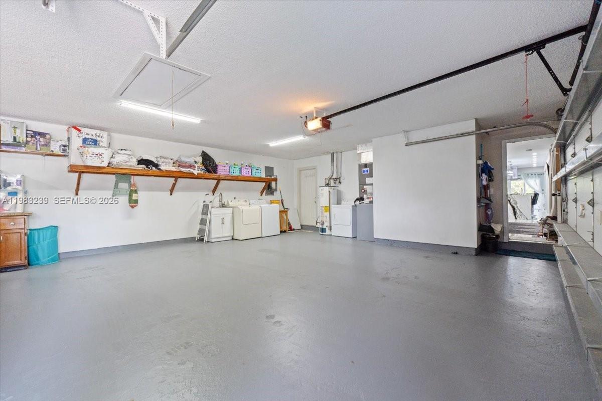 2-48-41 S1/3 OF SW1/4 OF N - Residential