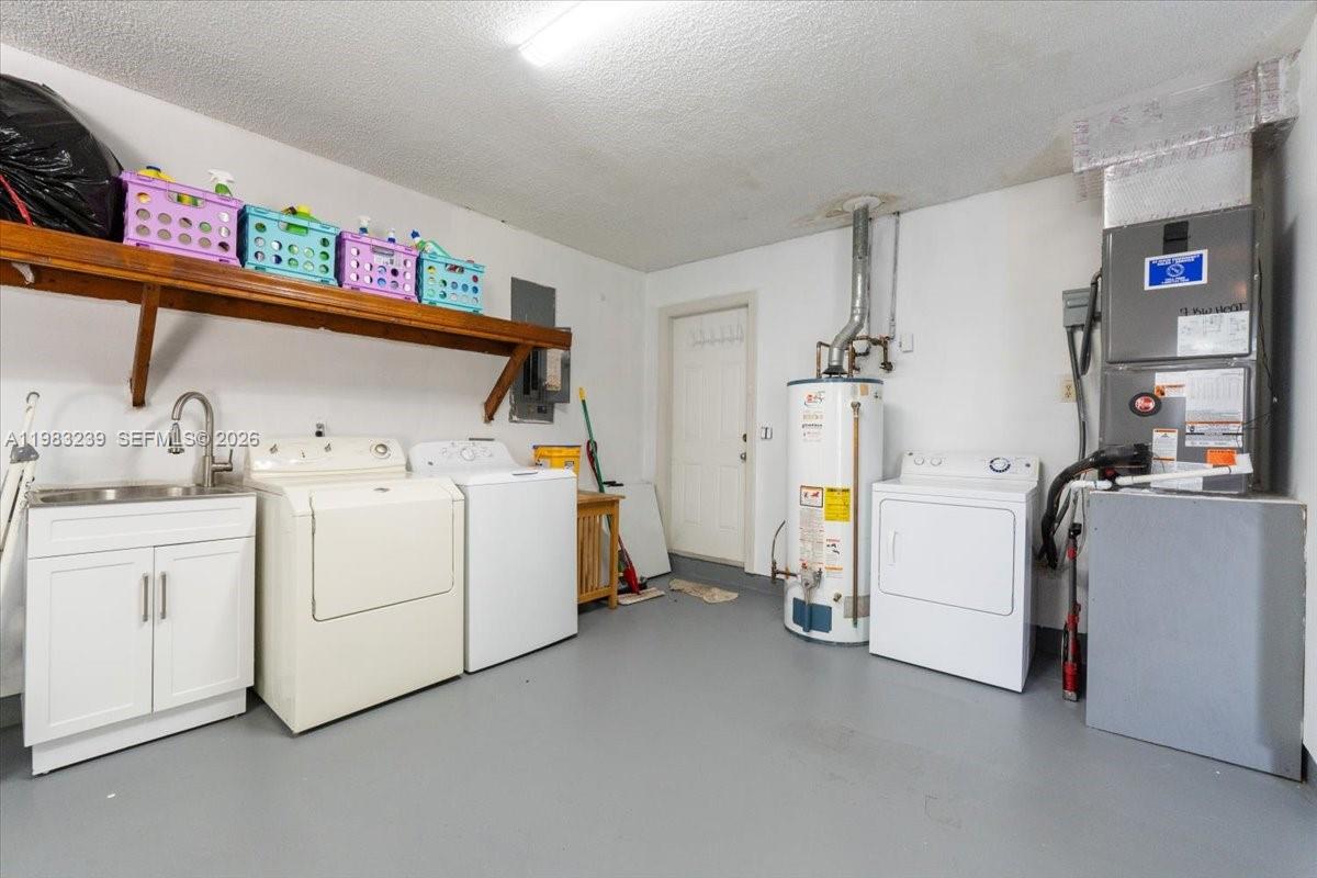 2-48-41 S1/3 OF SW1/4 OF N - Residential