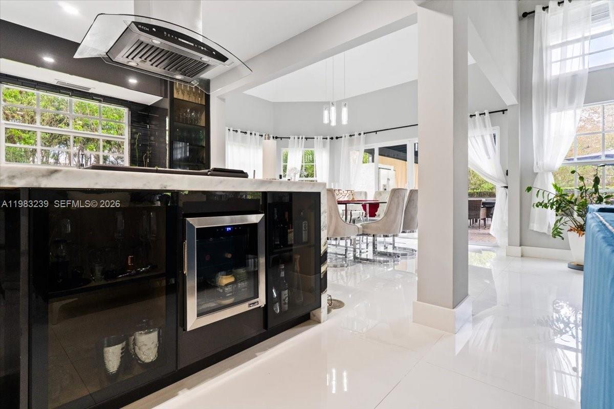 2-48-41 S1/3 OF SW1/4 OF N - Residential