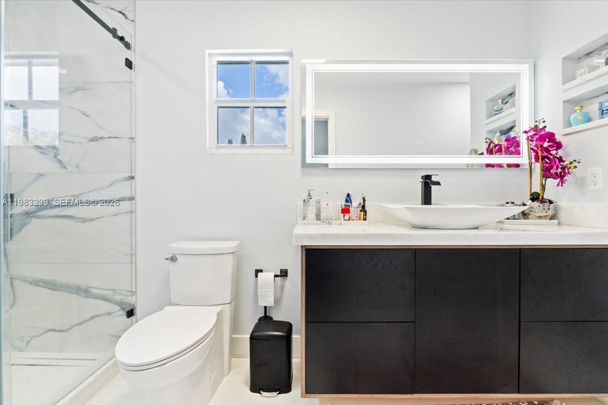 2-48-41 S1/3 OF SW1/4 OF N - Residential