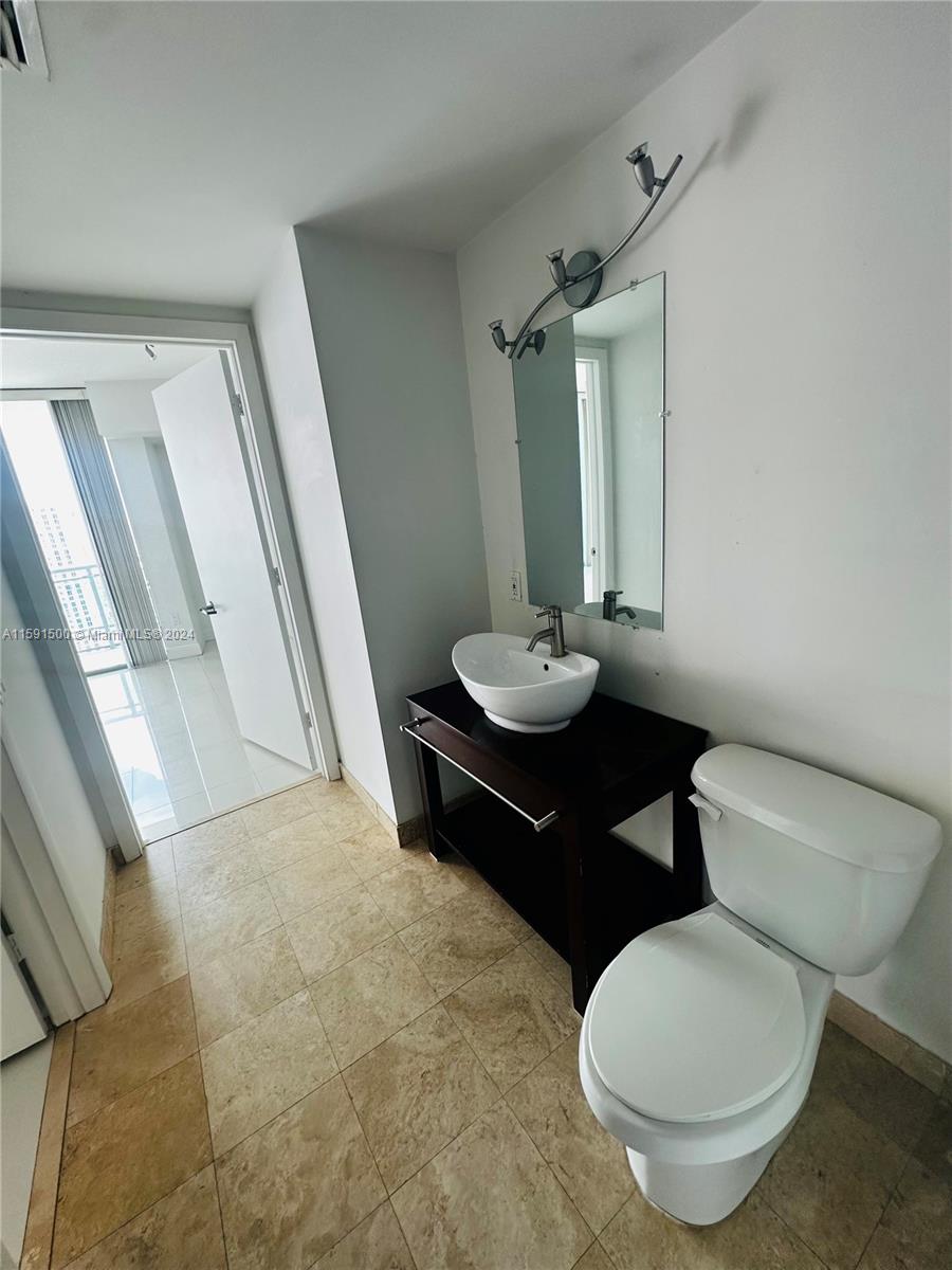 WIND CONDO - Residential Lease