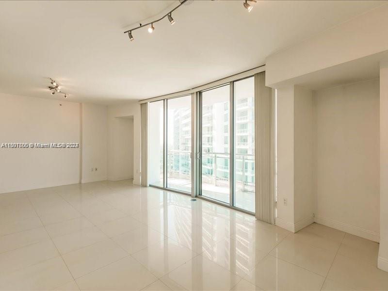 WIND CONDO - Residential Lease