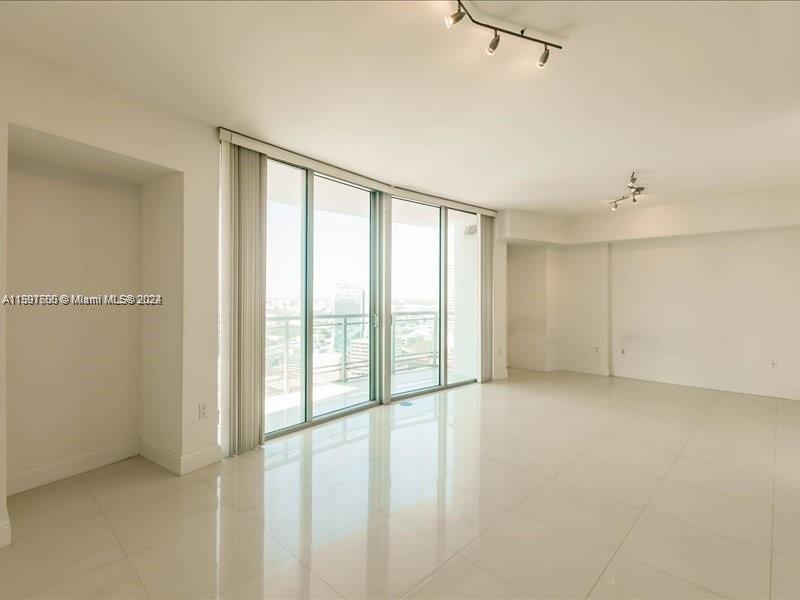 WIND CONDO - Residential Lease