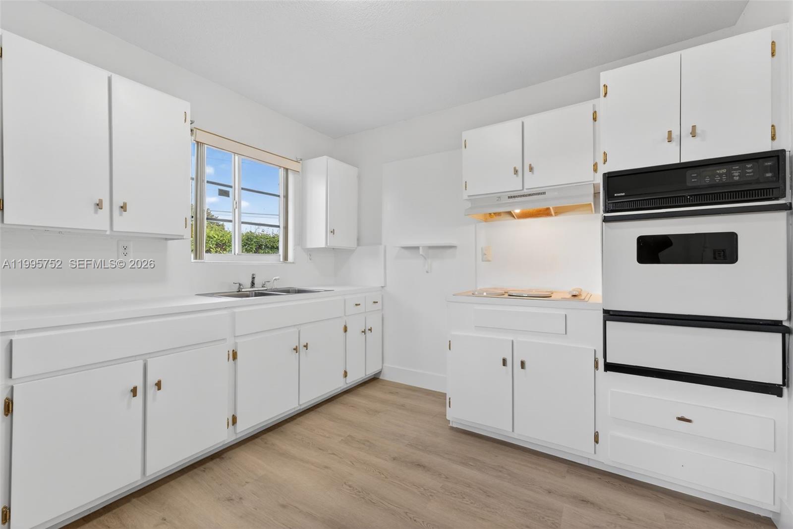 WESTWOOD ESTATES - Residential