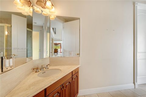 Tiny photo for 11071 SW 28th St, Miami, FL 33165 (MLS # A12005798)