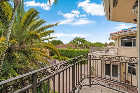 Tiny photo for 11071 SW 28th St, Miami, FL 33165 (MLS # A12005798)