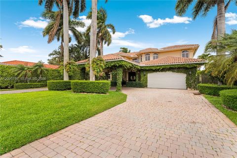 Photo of 11071 SW 28th St, Miami, FL 33165 (MLS # A12005798)