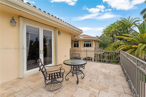 Tiny photo for 11071 SW 28th St, Miami, FL 33165 (MLS # A12005798)