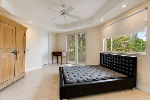 Tiny photo for 11071 SW 28th St, Miami, FL 33165 (MLS # A12005798)