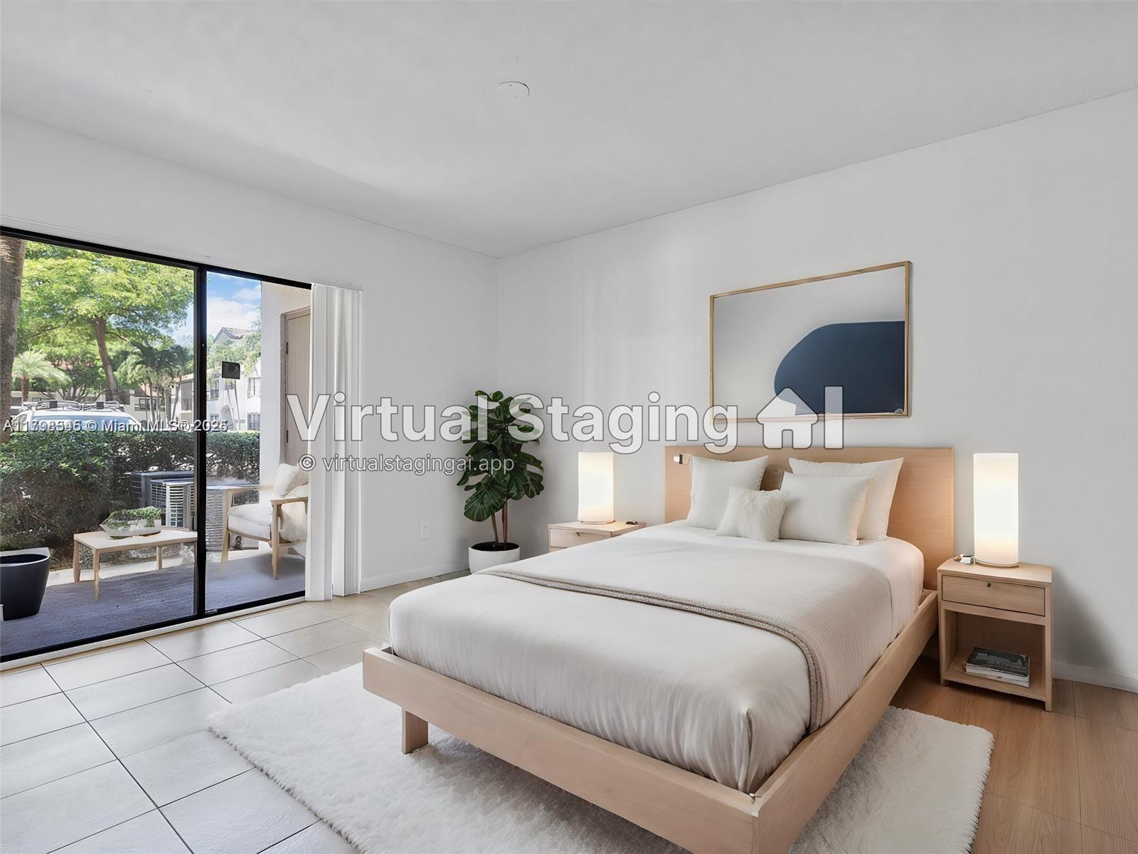 HOLLYWOOD PARC CONDOMINIU - Residential