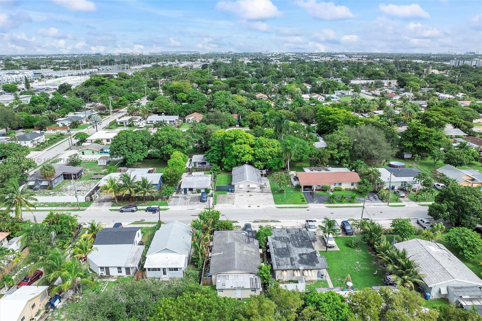 OAKLAND PARK SECOND ADD - Residential