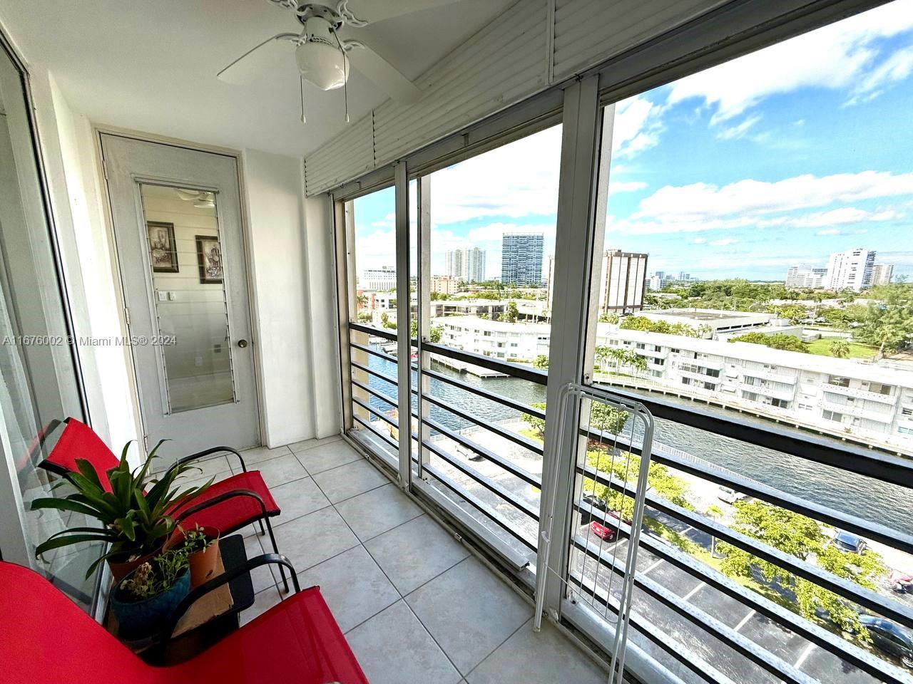 LAKE POINT TOWER CONDOMIN - Residential
